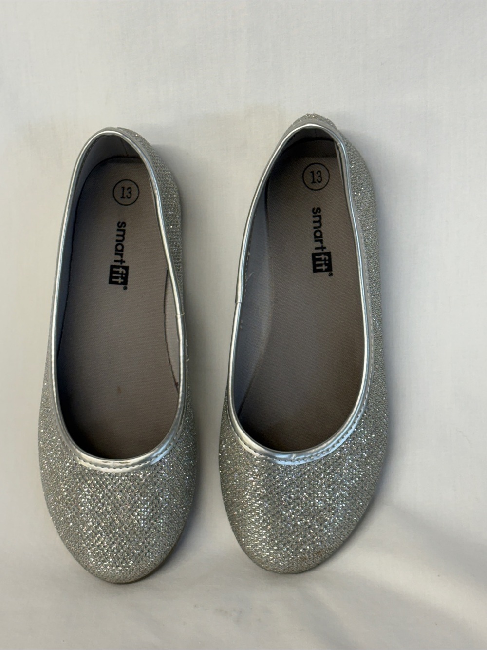Smart Fit Silver Ballet Flats - kids sz 13
